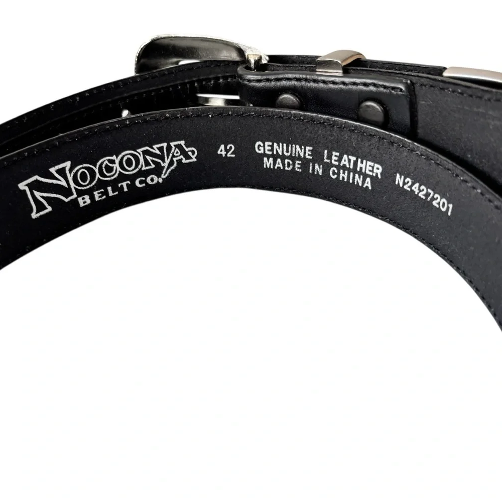 NOCONA BELT CO - SIZE 42 - SILVER‎ TONE-  MEN’s BLACK LEATHER BELT - EXC COND S7